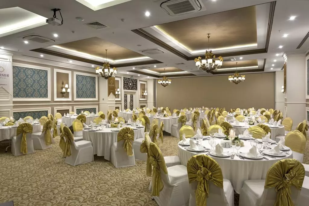 KARMIR RESORT